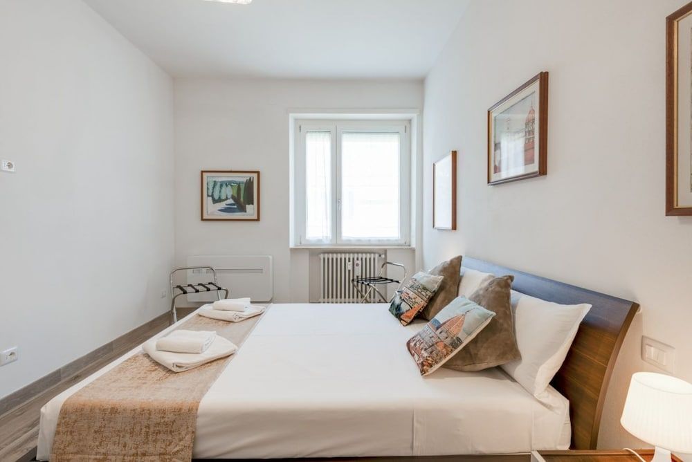 undefined Ponte Vecchio Bright Flat 4