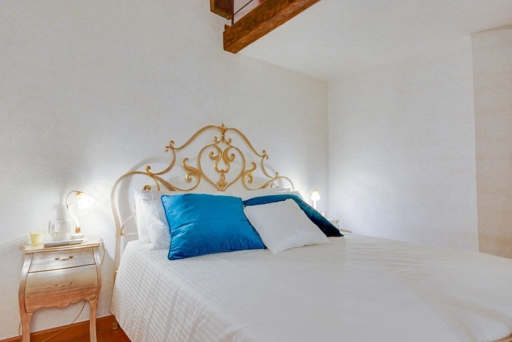 undefined GuestHost - Duomo View Anna's Apartment