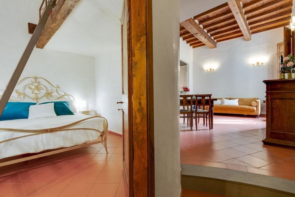 undefined GuestHost - Duomo View Anna's Apartment 5