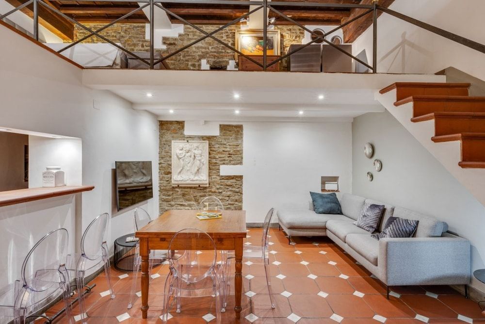 undefined Palazzo Pitti Apartment with Terrace 3