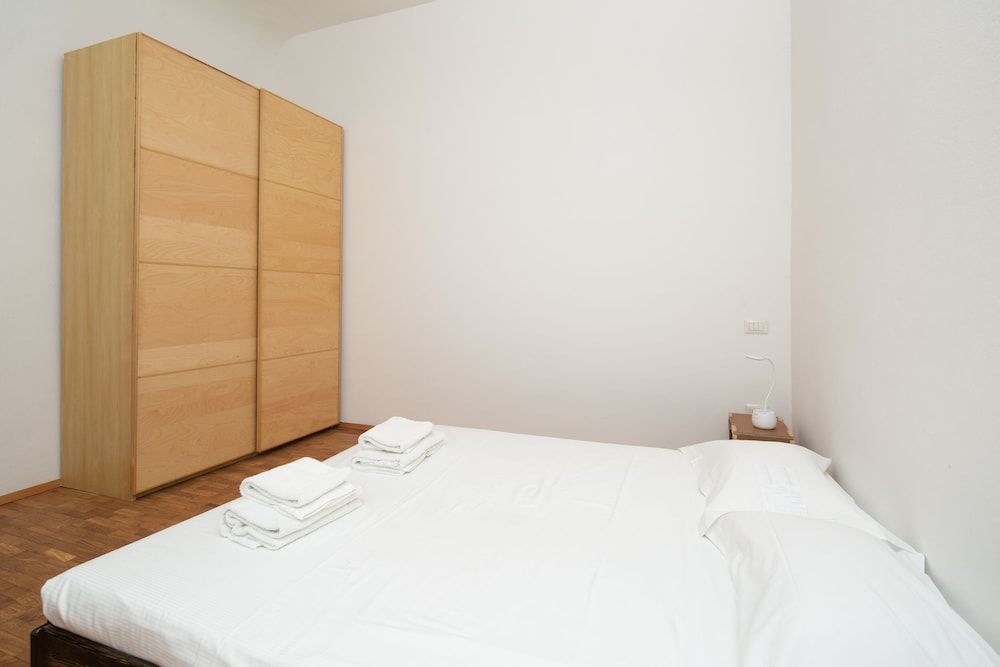 undefined Ghiberti House by Mmega 6