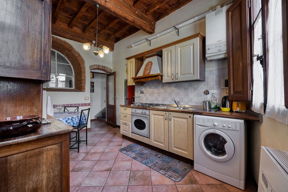 undefined Wine Apartments Florence Vin Santo 5