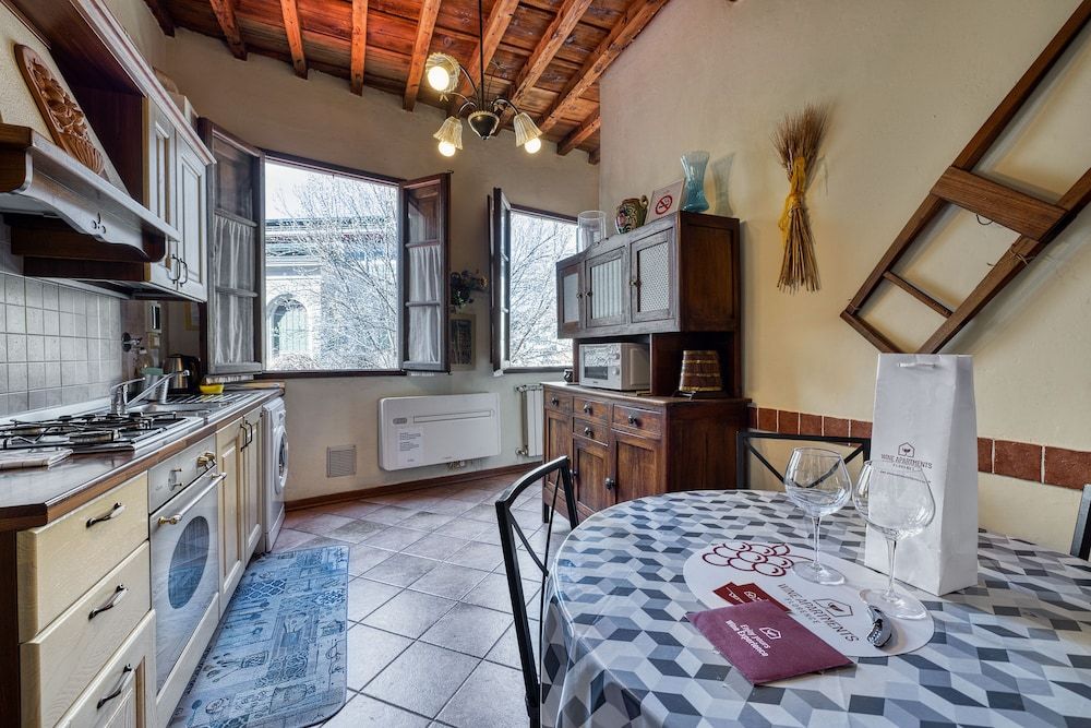 undefined Wine Apartments Florence Vin Santo 7