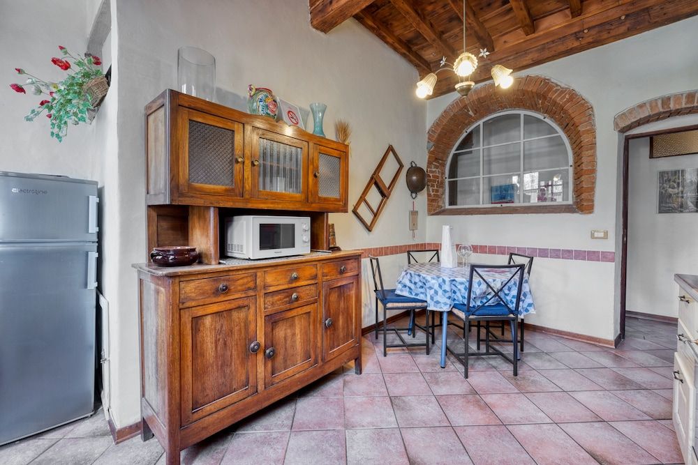 undefined Wine Apartments Florence Vin Santo 6