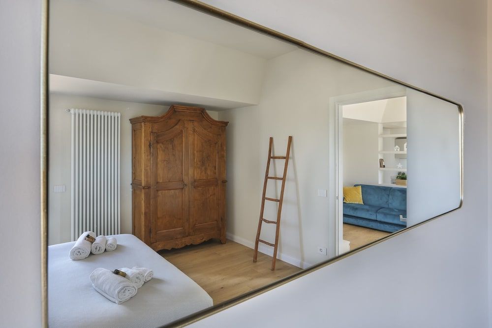 Penthouse With Terrace-hosted by Sweetstay Basic Apartment, Multiple Beds 3