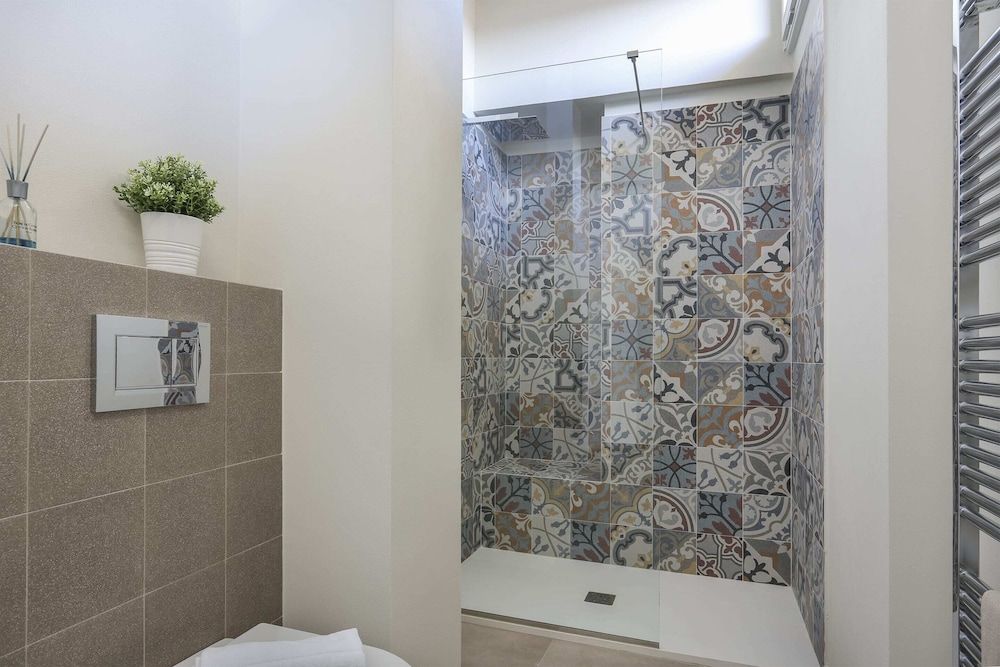 Penthouse With Terrace-hosted by Sweetstay Basic Apartment, Multiple Beds 10