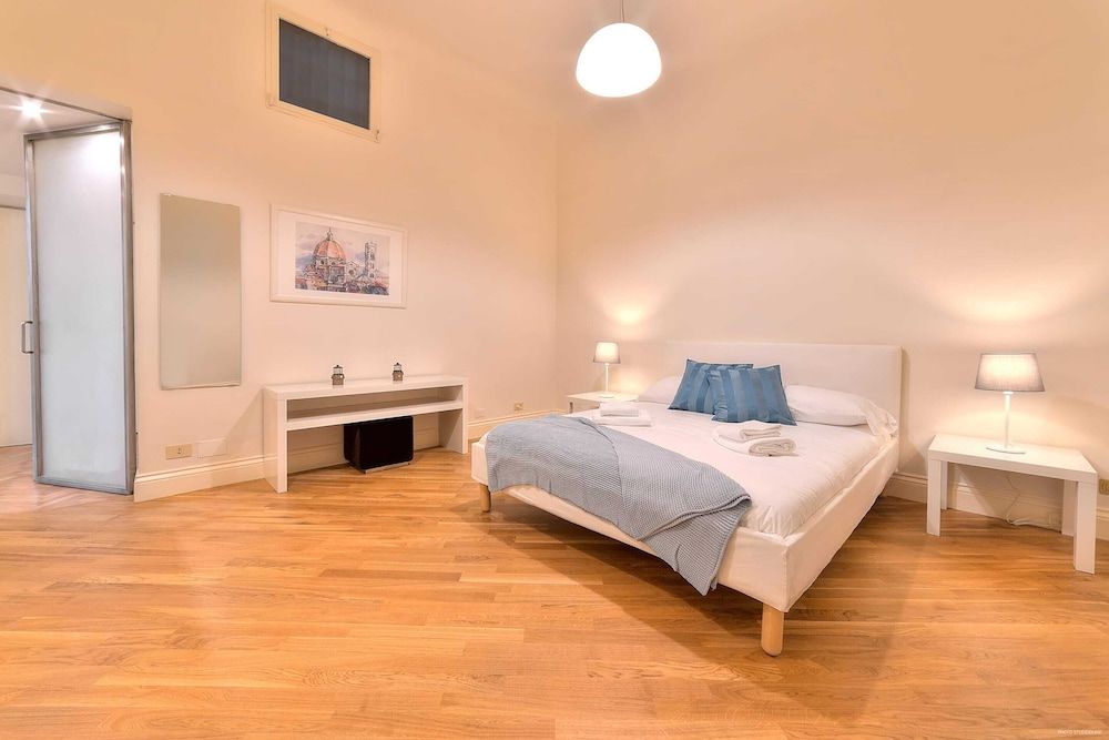 undefined Duomo Apartment Amazing View - Hosted by Sweetstay 8