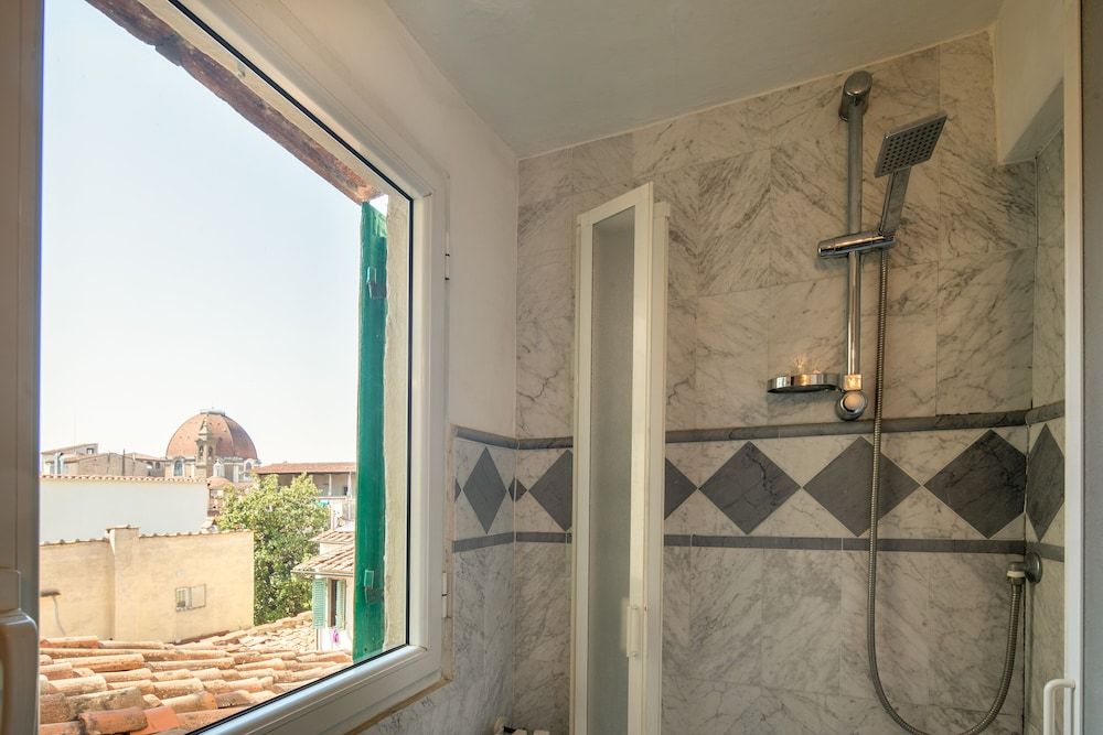 Duomo Sweet Loft by Mmega Comfort Apartment 11