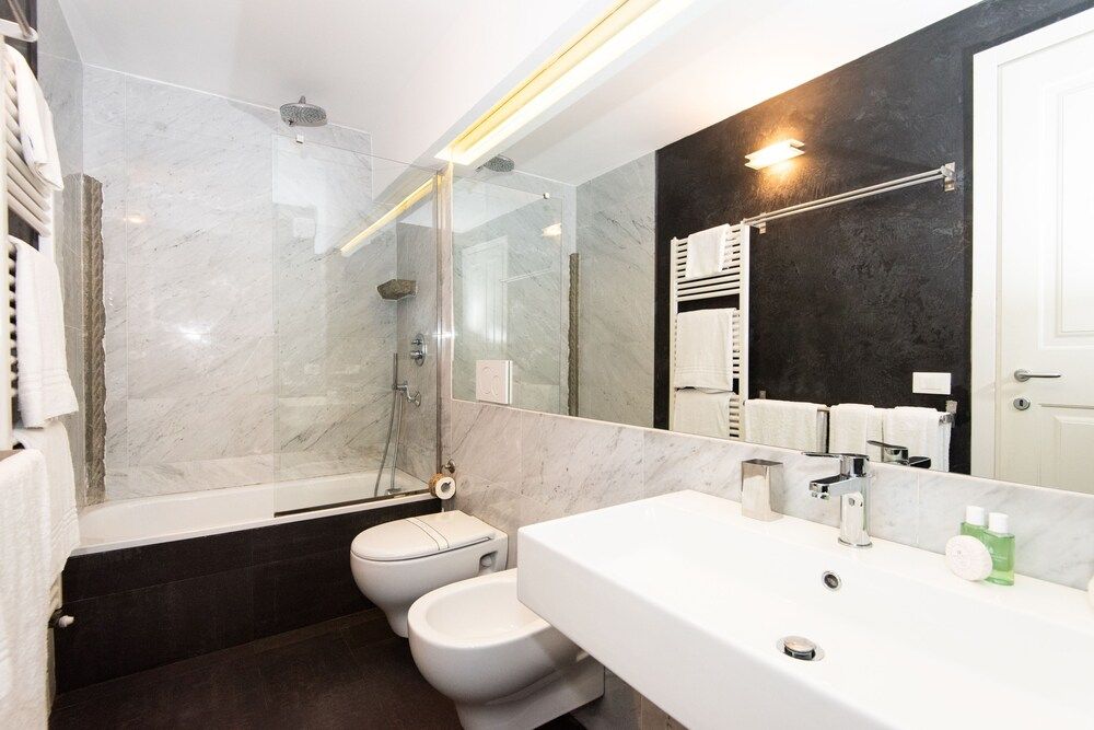 Lucrezia Apartment by Firenze Prestige Comfort Apartment 14