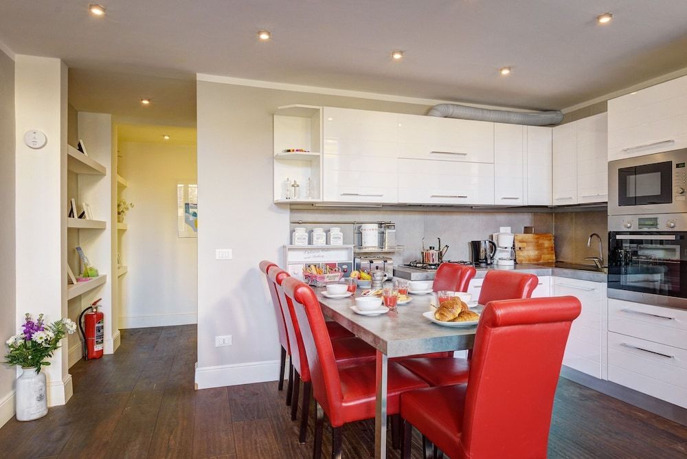 undefined Lucrezia Apartment by Firenze Prestige 9