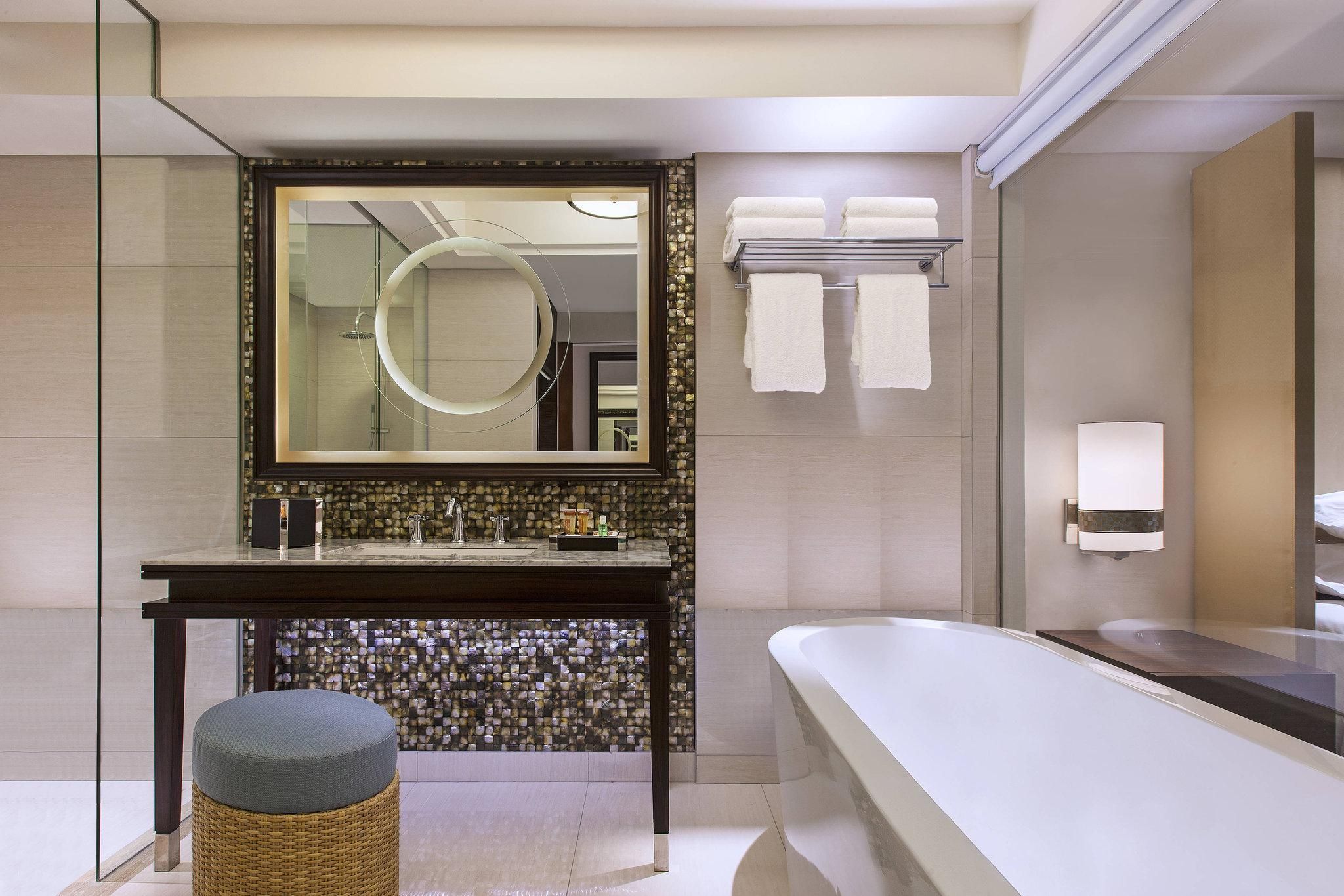 Guest room, 2 Double, Partial ocean view, Balcony