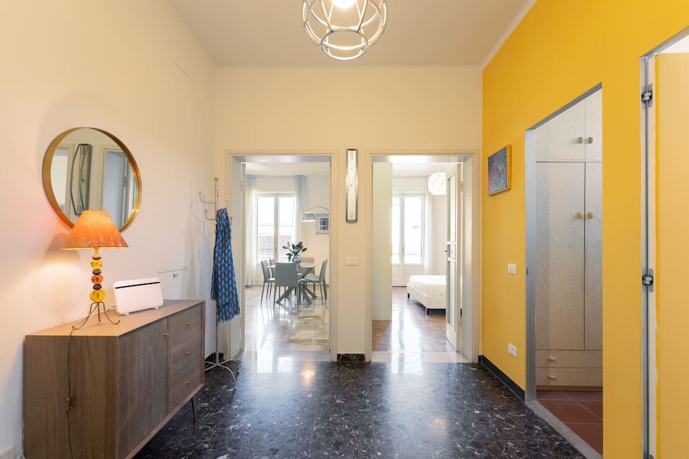 Roommo Campo di Marte Apartment 18