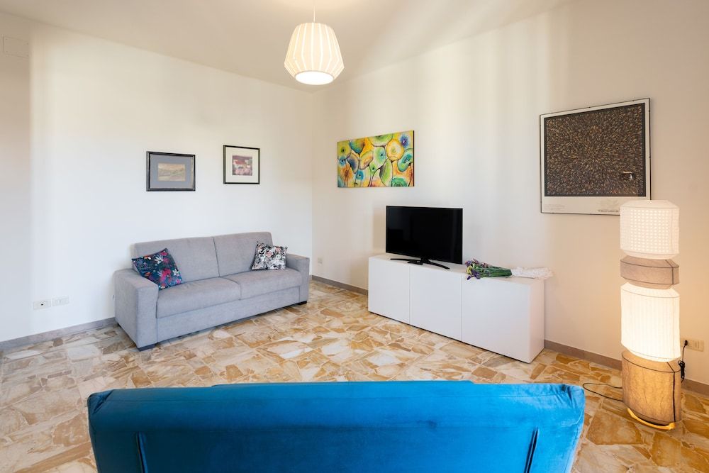 Roommo Campo di Marte Apartment 16