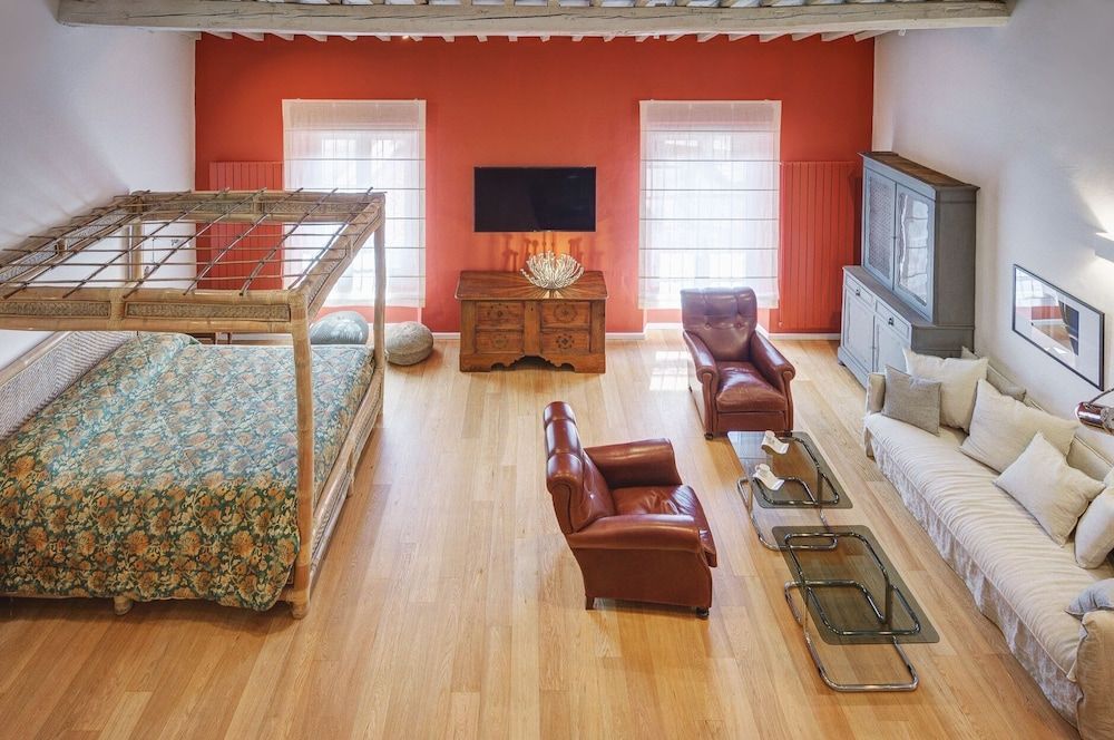 undefined Cosimo II apartment 10