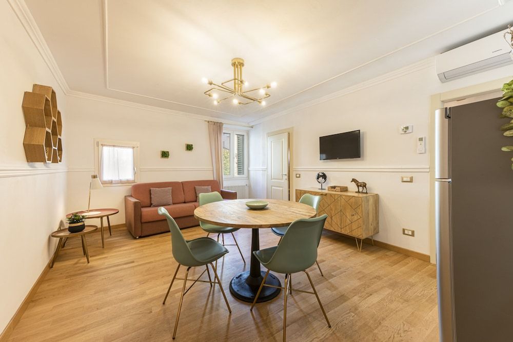 undefined Rosé by Mmega