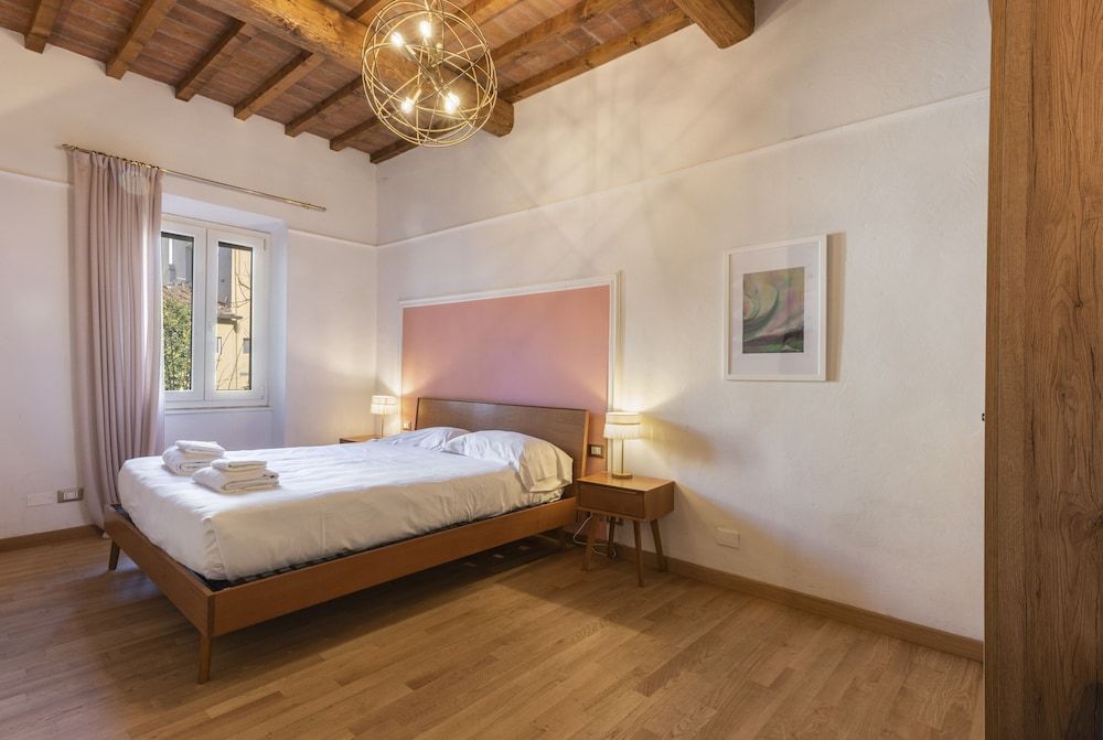 undefined Rosé by Mmega 6