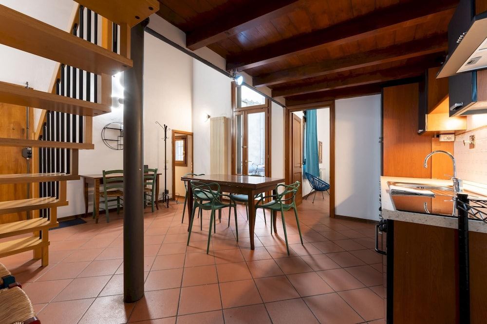 undefined Appartamento Via Dell Oriuolo 10