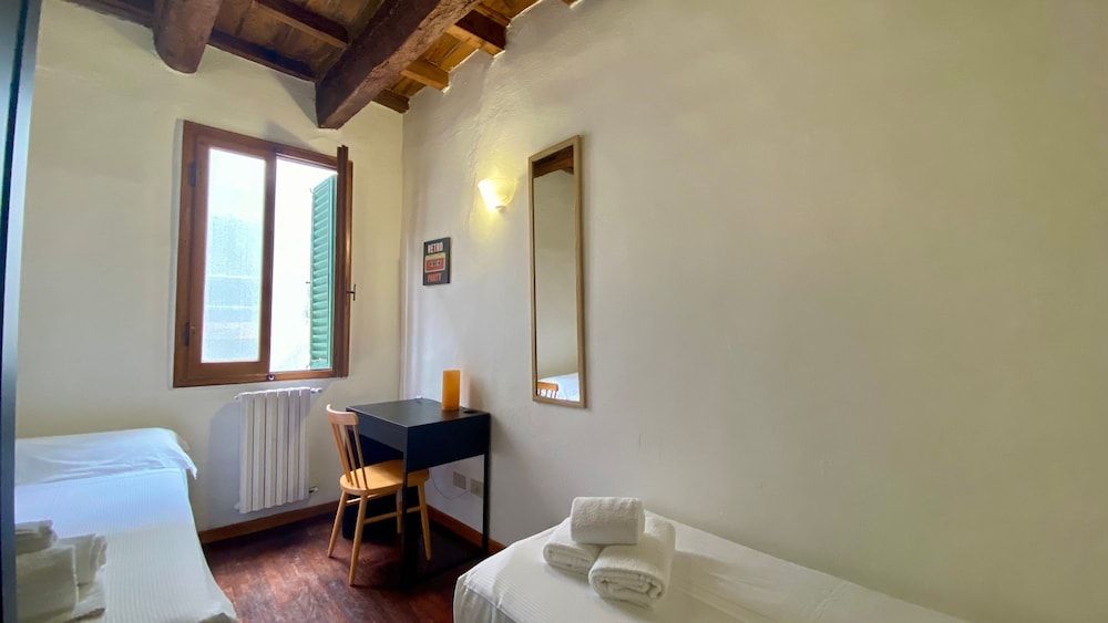 Panicale 7 in Firenze Apartment 22
