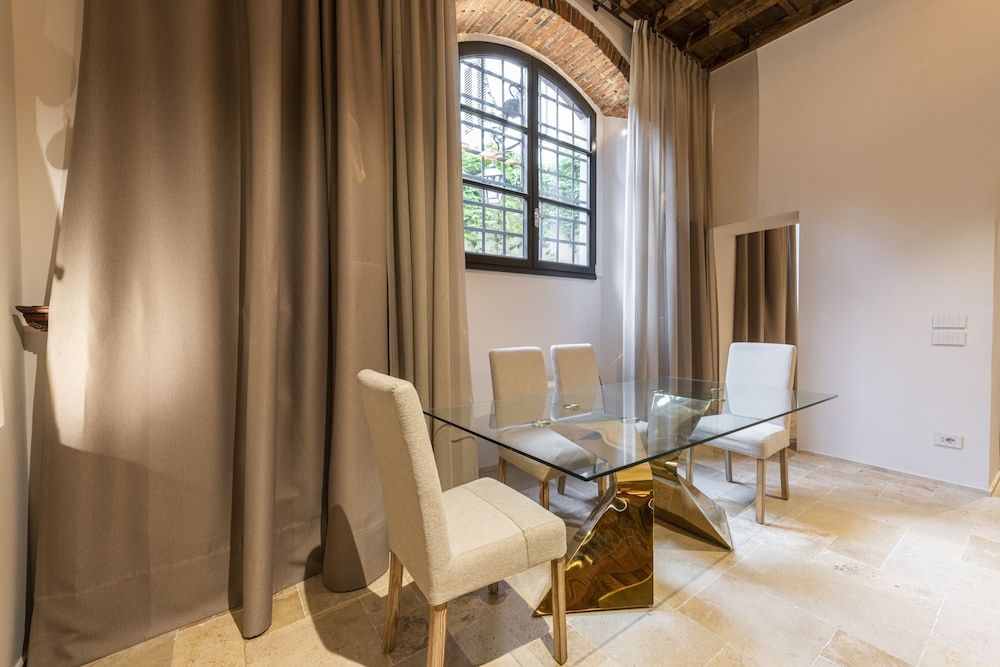 La Bottega del Ferro by Mmega Deluxe Apartment 14