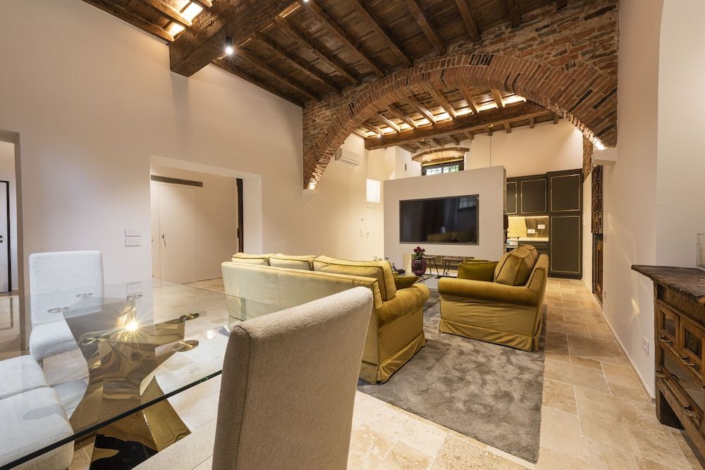 undefined La Bottega del Ferro by Mmega 7