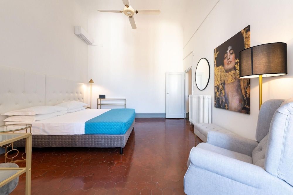 Borgo Santa Croce in Firenze Apartment 24