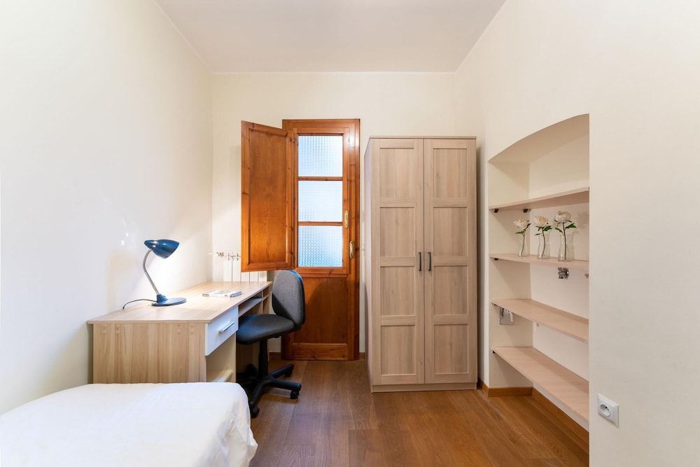 Mezzo 30 in Firenze With 3 Bedrooms and 2 Bathrooms Apartment 20