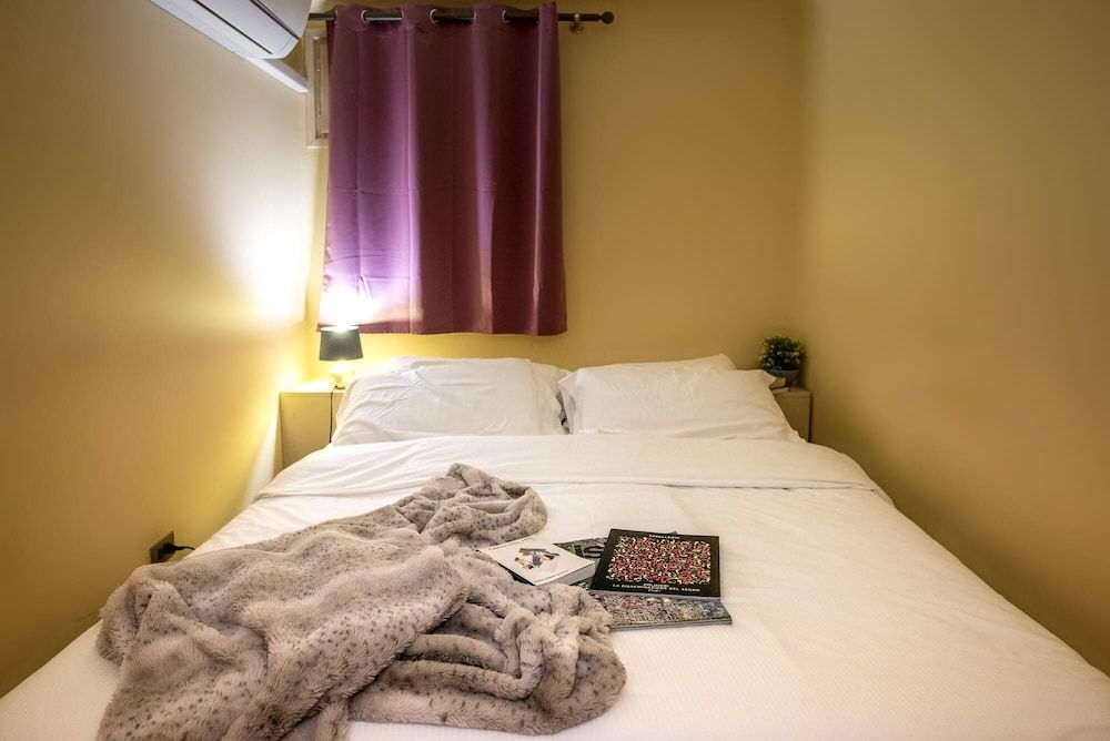 Borgo San Lorenzo 11 Apartment 6