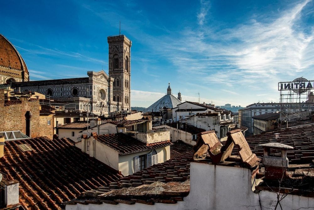 Borgo San Lorenzo 11 Apartment 13