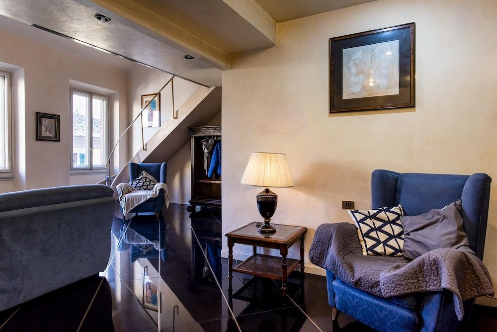 Borgo San Lorenzo 11 Apartment 36