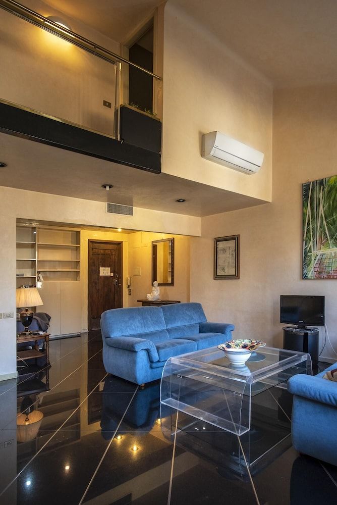 Borgo San Lorenzo 11 Apartment 31