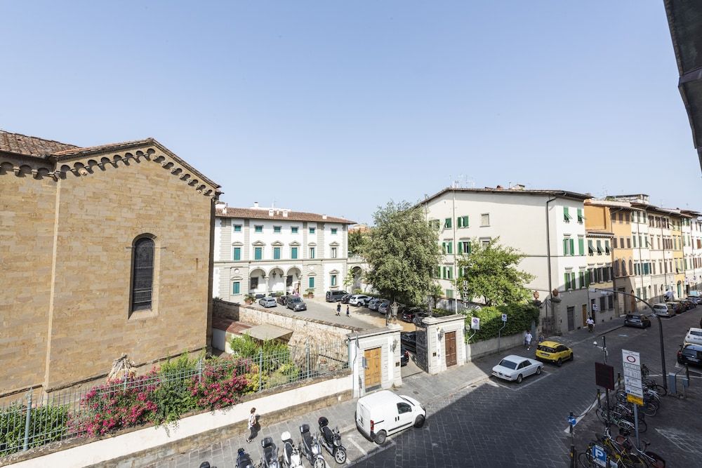 Ruote Stylish Loft by Mmega Comfort Apartment 8