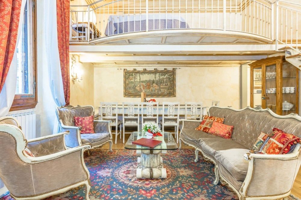 Medici Suite - Medici Suite 4 Person Apartment, Accessible, Smoking 23