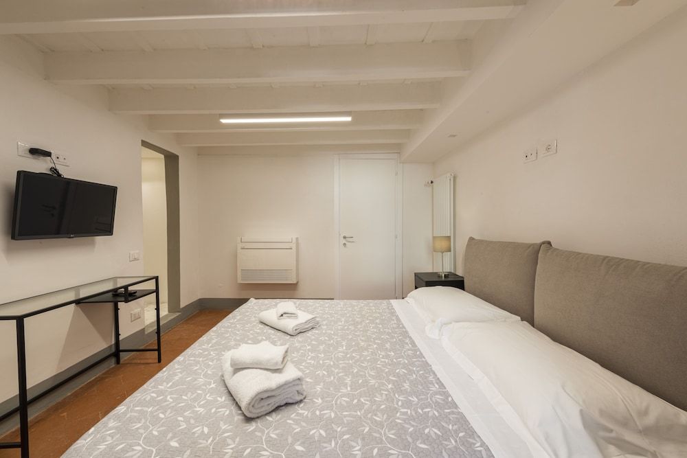 undefined Santo Spirito View by Mmega 6