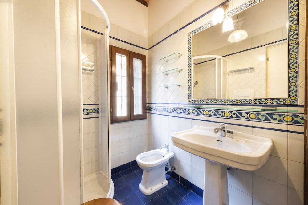 Central Market by Mmega Comfort Apartment 10