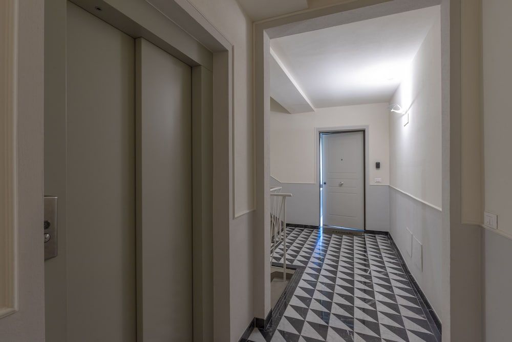 undefined Ricasoli 34 8