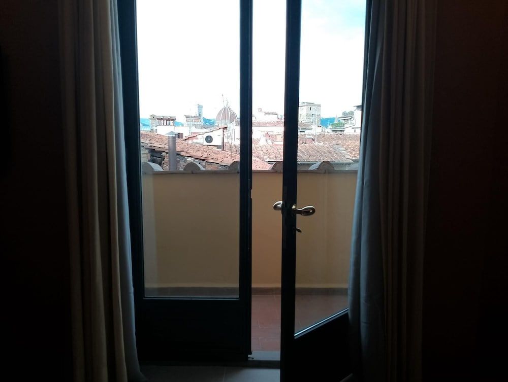 undefined Sdrucciolo dei Pitti Fourth Floor 10