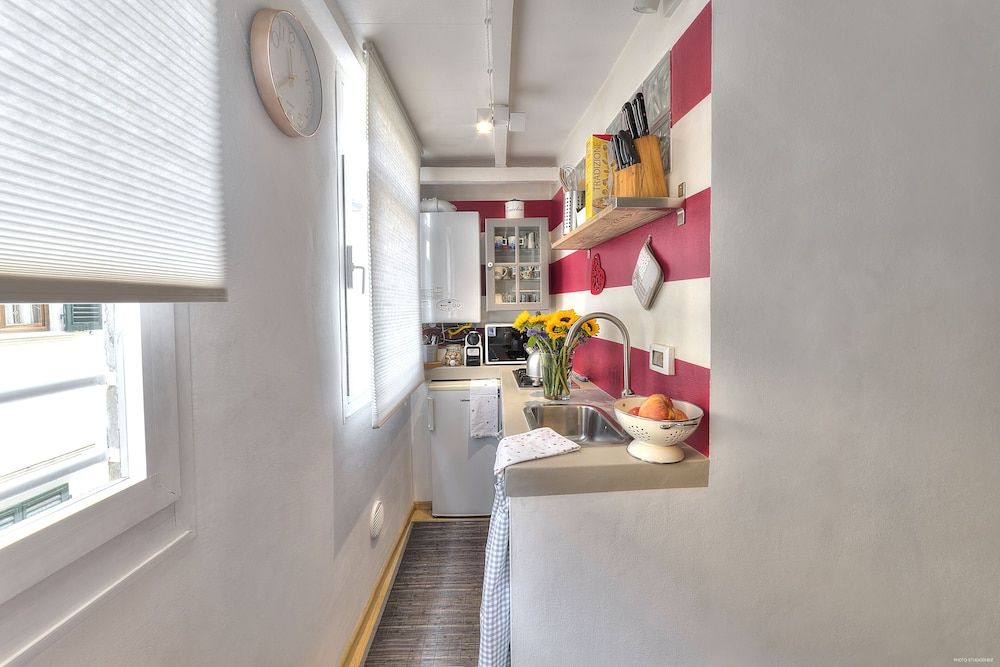 undefined Santo Spirito Romantic by Mmega 5