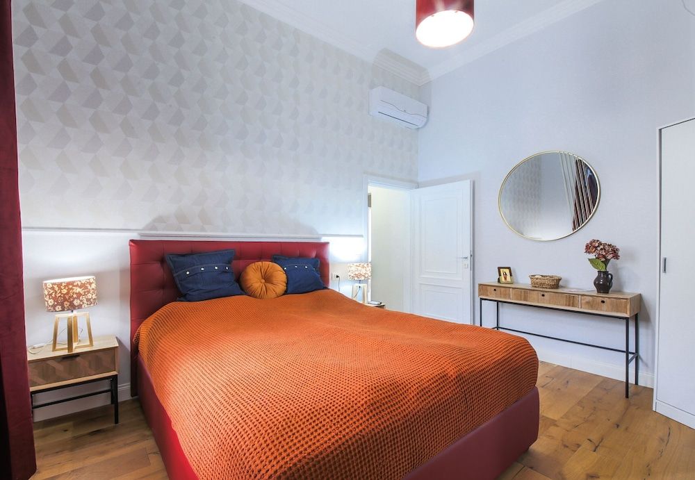 undefined Guido Monaco Contemporary 3