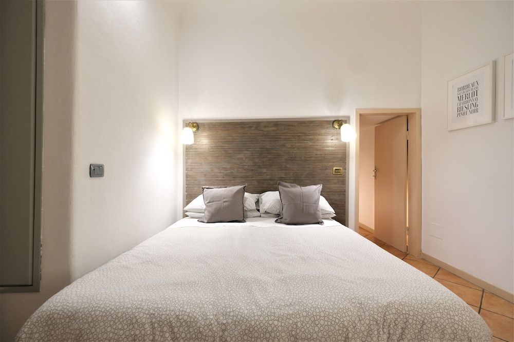 undefined Wine Apartments Florence Dolcetto 5