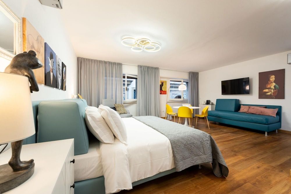 undefined Guicciardini Apartment 8