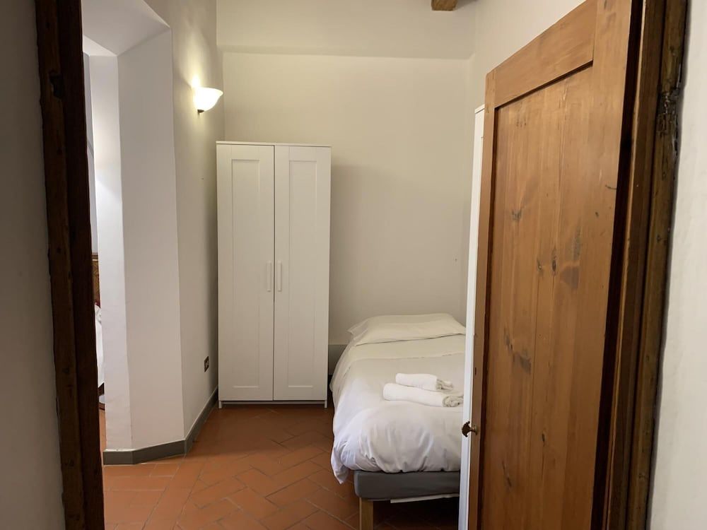 Ruote Second Floor in Firenze Apartment 23