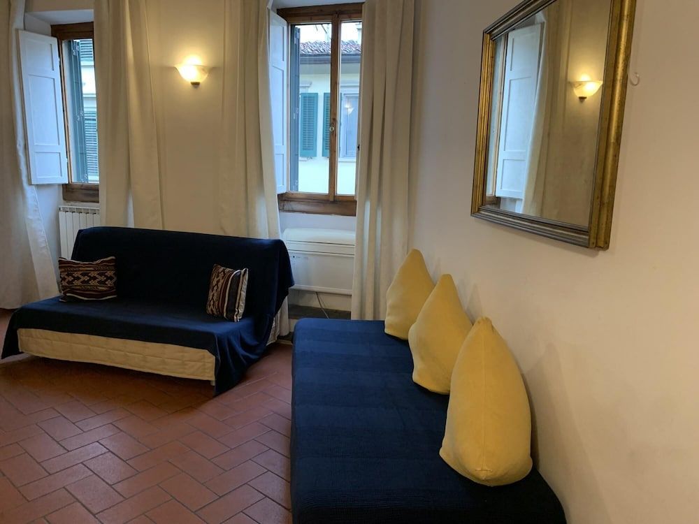 Ruote Second Floor in Firenze Apartment 20