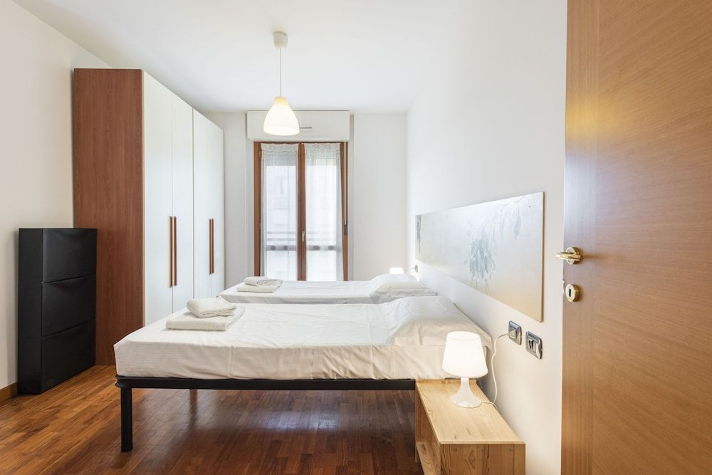 undefined Leopolda Modern by Mmega 2