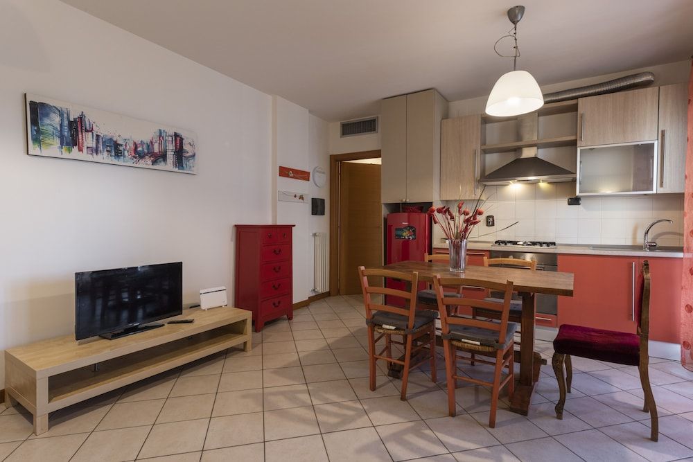 undefined Leopolda Modern by Mmega 9