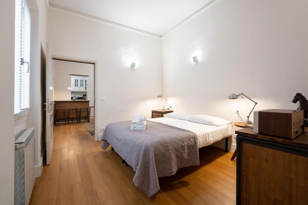 undefined Santa Reparata Frontal 10