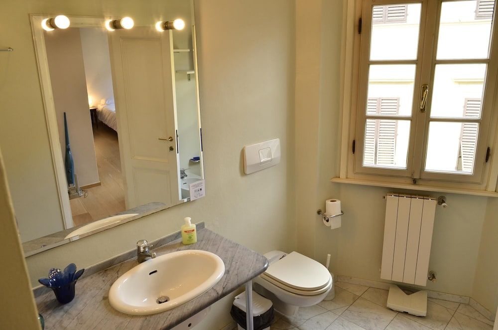 Pitti Three in Firenze Apartment 12