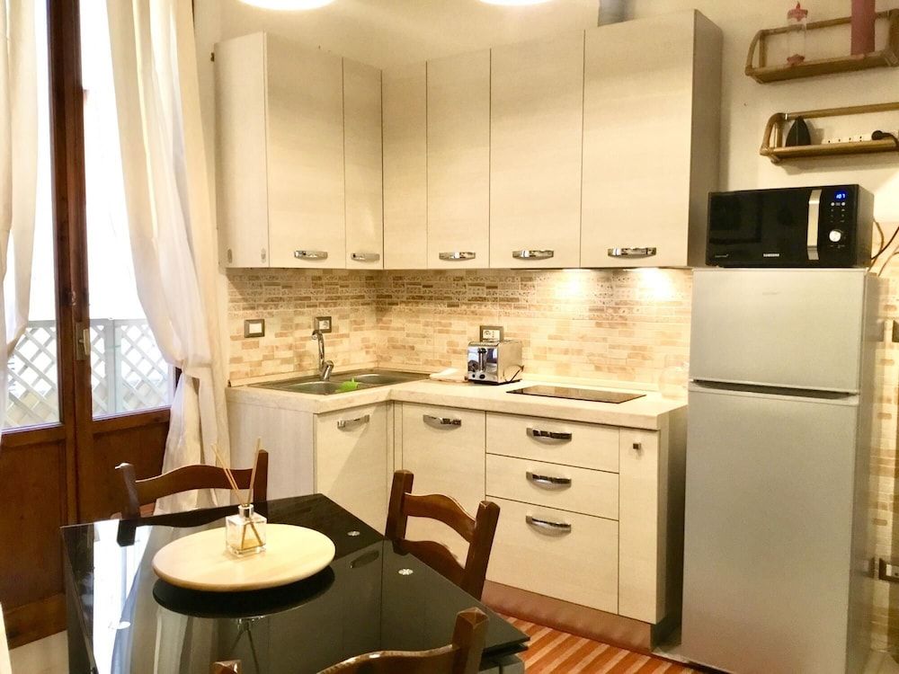 undefined Martiri del Popolo Apartment 3