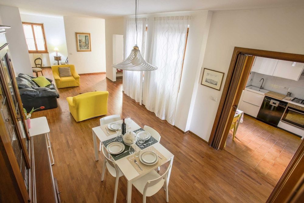 undefined Florence Apartment-hosted by Sweetstay 2