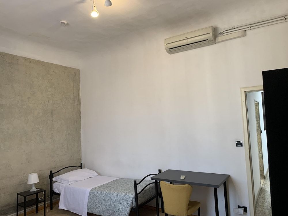 Faenza 79 Apartment in Firenze Apartment 15