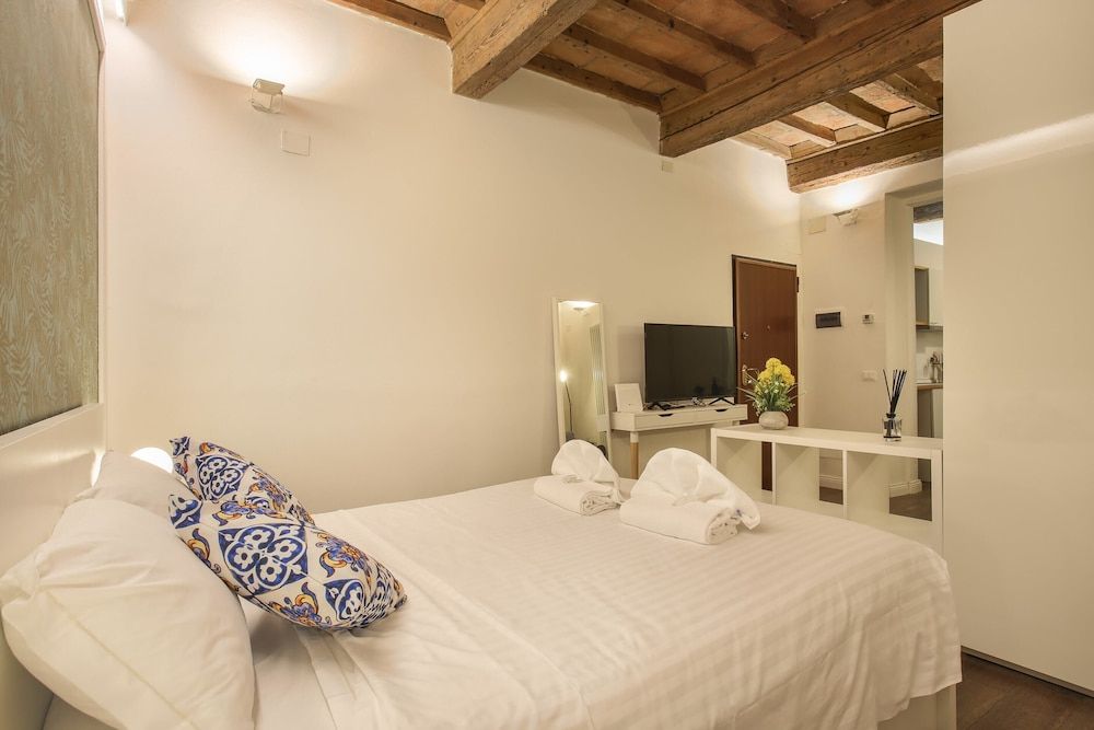 undefined La Sinagoga Suite-hosted by Sweetstay 6